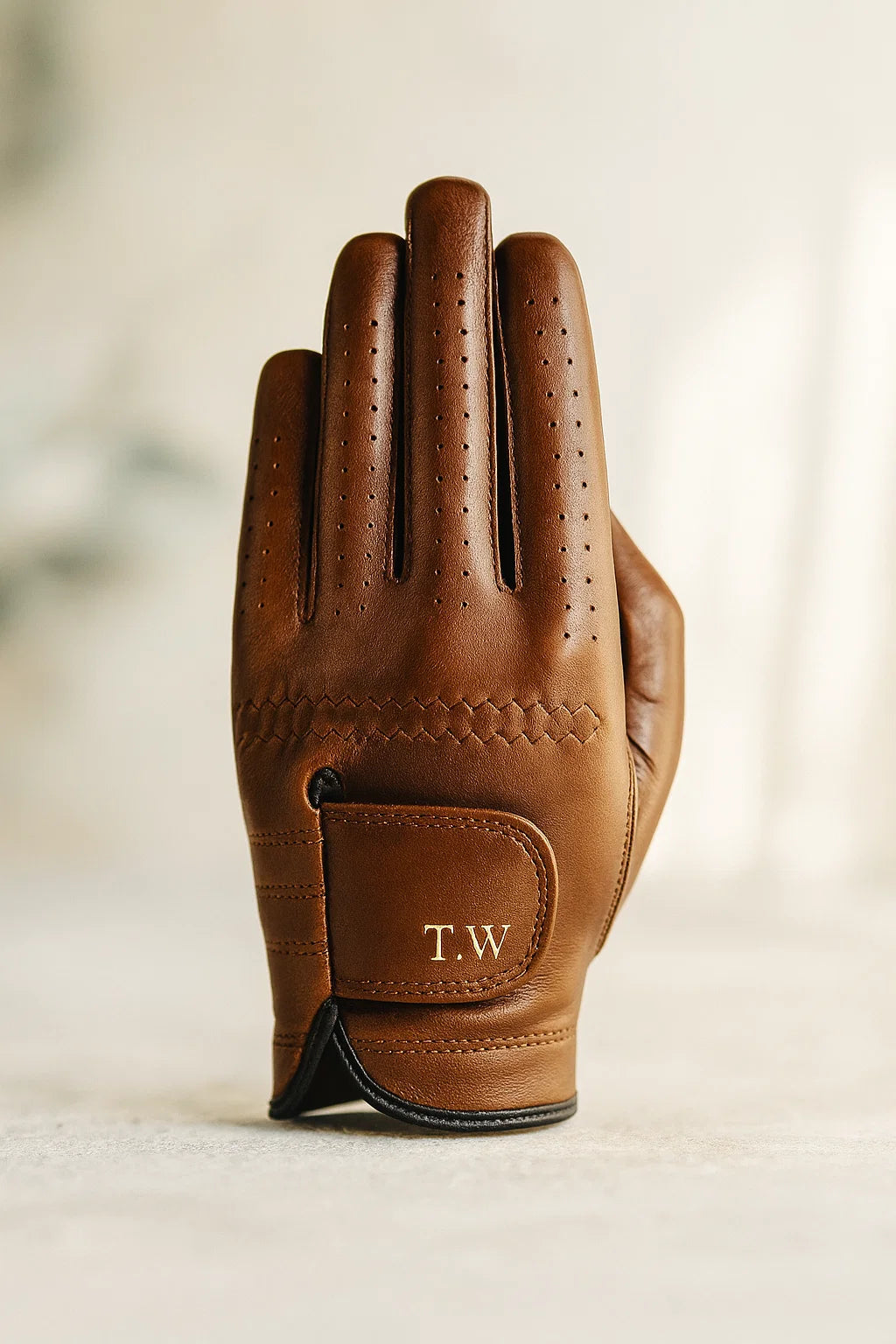 Personalised Premium Leather Golf Glove – Custom Initials