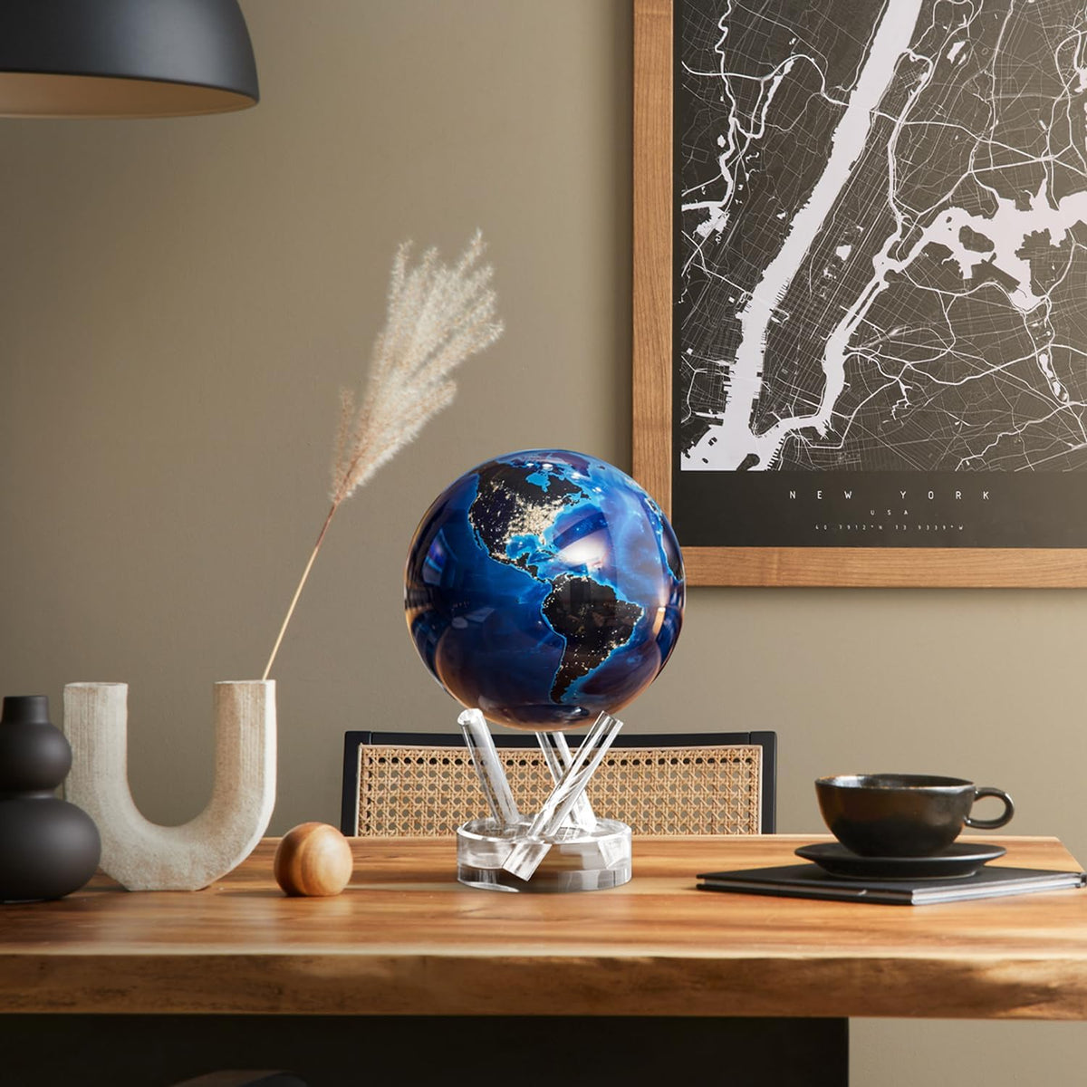 MOVA Self Rotating Globe