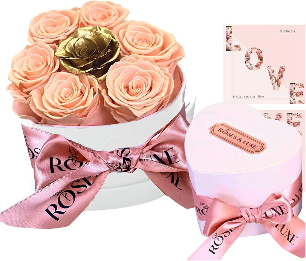 Preserved Flowers Roses in a Box