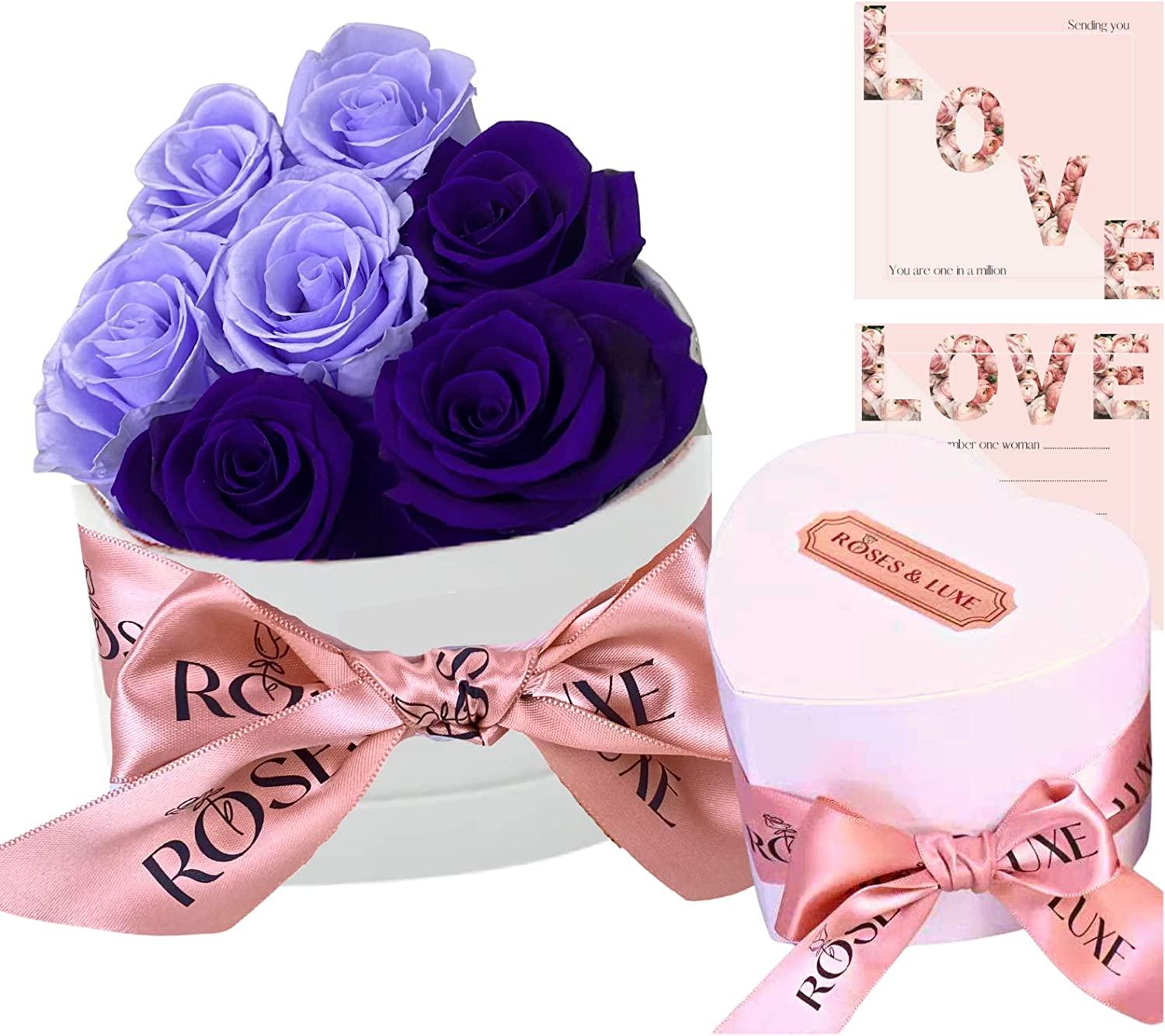 Preserved Flowers Roses in a Box