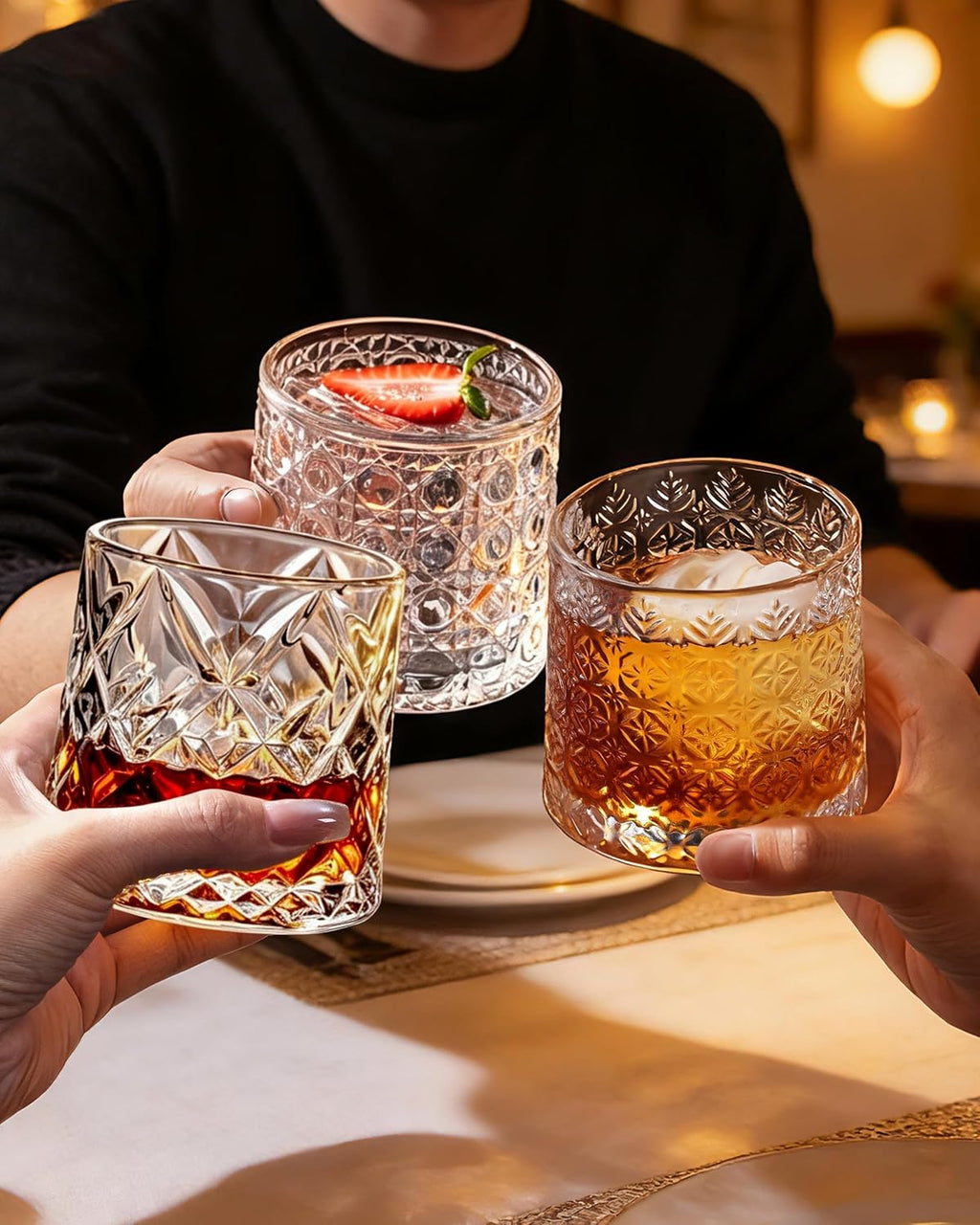 Balvorne™ 360° Spinning Whisky Glasses — Set of 4 with Ice Moulds & Gift Box