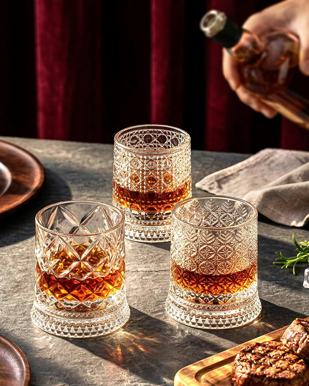 Balvorne™ 360° Spinning Whisky Glasses — Set of 4, Gift Box